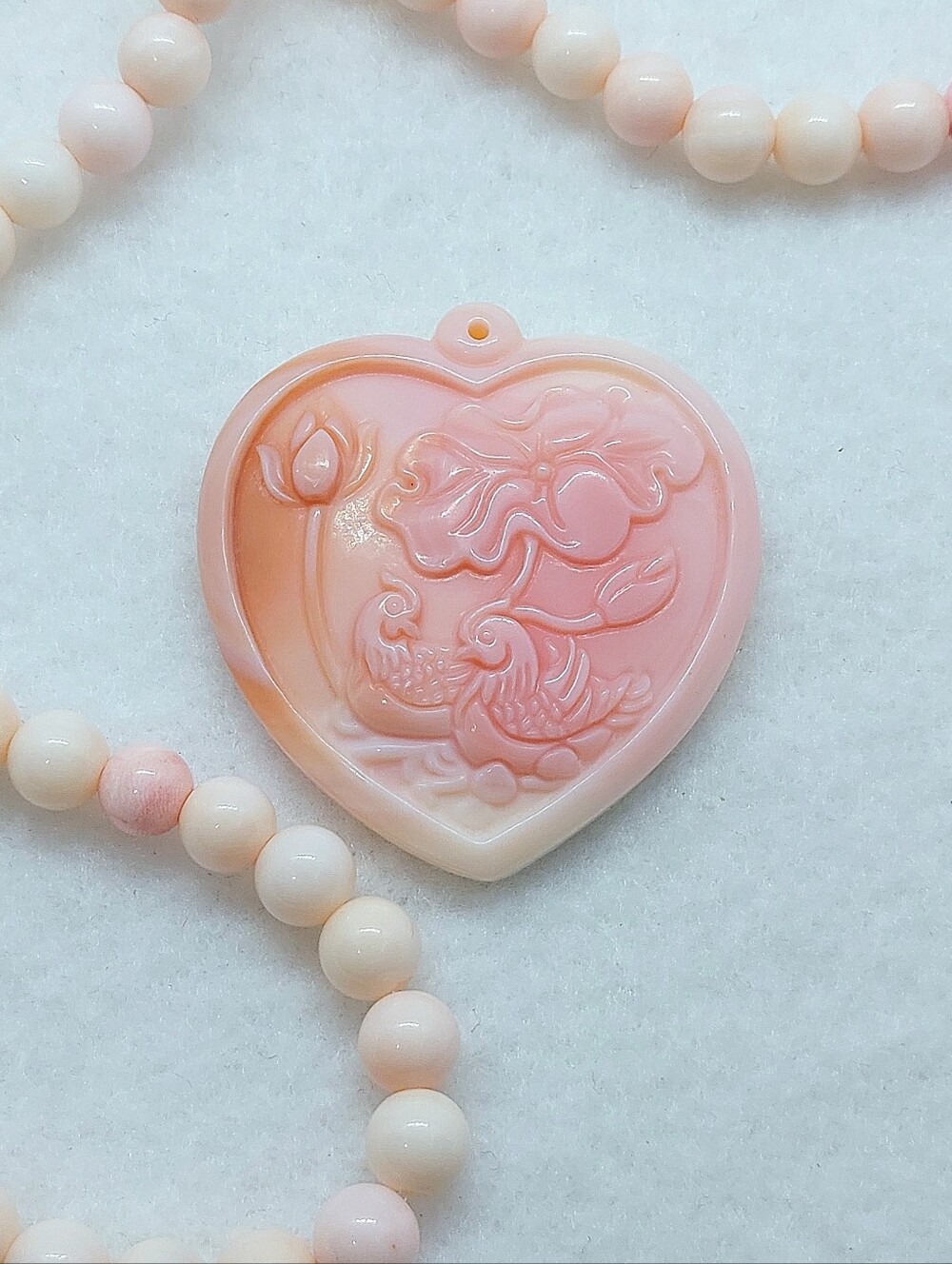 🐚 HQ Queen Conch "Natural" Handcarved Compange Lotus Shell Pendant